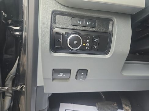 Used 2023 Ford F350 XLT w/ 360-Degree Camera Package image 18