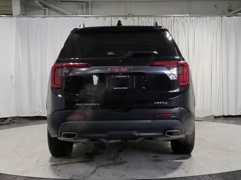 Used 2023 GMC Acadia AT4 image 9
