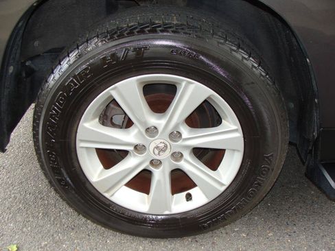 Used 2013 Toyota Highlander SE AWD/4WD image 35