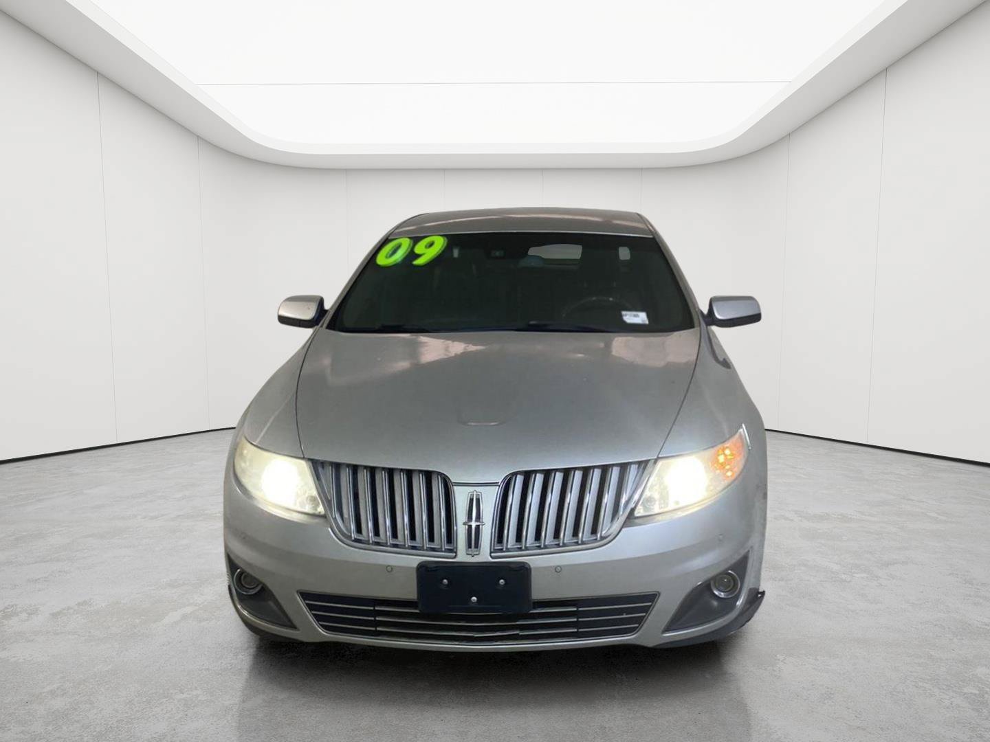 Used 2009 Lincoln MKS AWD image 4