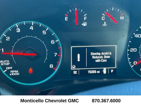 Used 2023 Chevrolet Traverse LS w/ Safety Package image 16