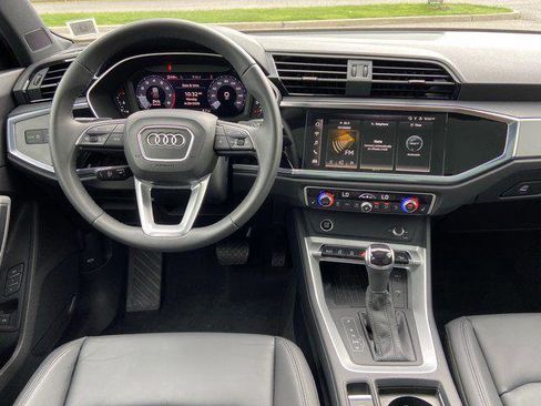 Used 2025 Audi Q3 2.0T Premium w/ Convenience Package AWD/4WD image 14