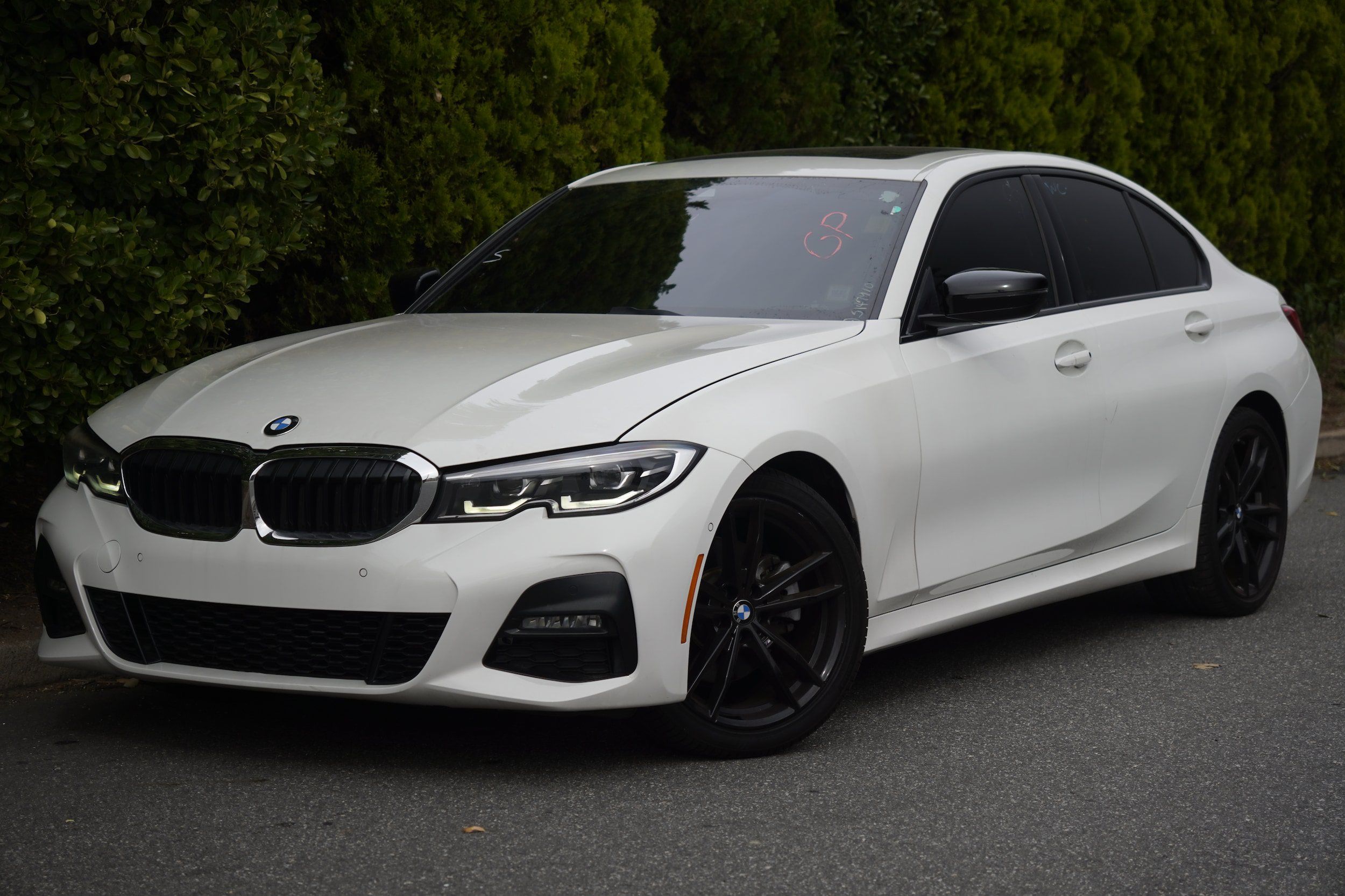 Used 2021 BMW 330i Sedan w/ M Sport Package RWD image 2