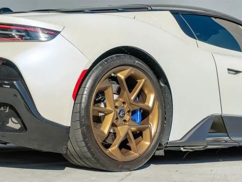 Used 2022 Maserati MC20 Coupe image 45