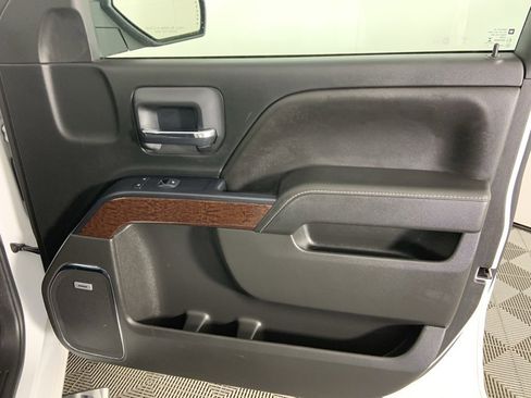 Used 2018 GMC Sierra 1500 SLT w/ SLT Premium Package image 22