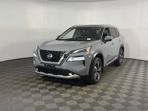 Used 2022 Nissan Rogue Platinum w/ Head-Up Display Package FWD image 4
