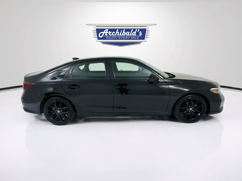 Used 2025 Honda Civic Sport image 9