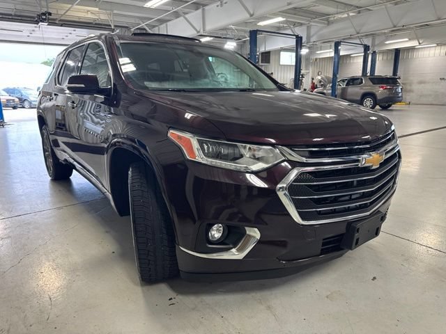 Used 2018 Chevrolet Traverse Premier AWD/4WD image 38
