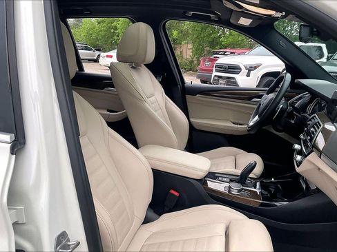 Used 2019 BMW X3 sDrive30i w/ Premium Package RWD image 9