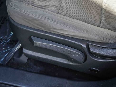 Used 2015 Hyundai Santa Fe Sport FWD image 26