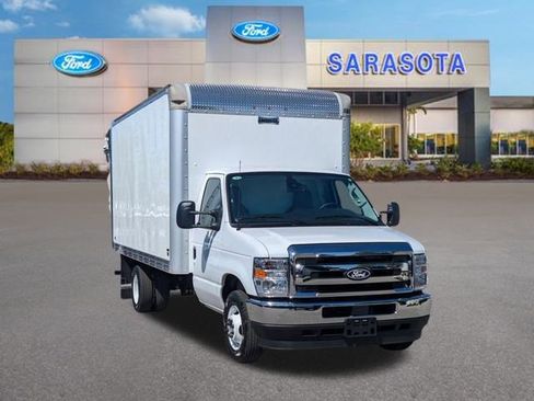 New 2026 Ford E-350 and Econoline 350 Super Duty w/ Power Equipment Group image 2