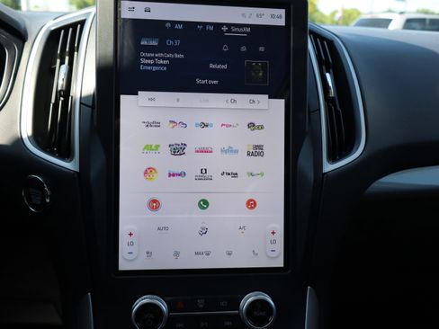 Used 2023 Ford Edge SEL w/ Convenience Package image 19