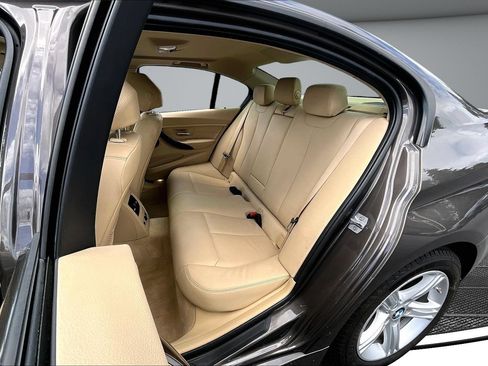 Used 2014 BMW 328i xDrive Sedan AWD/4WD image 21