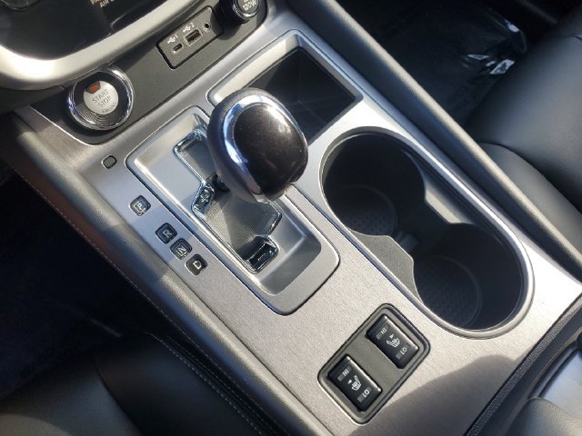 Used 2024 Nissan Murano SV w/ SV Midnight Edition Package FWD image 23