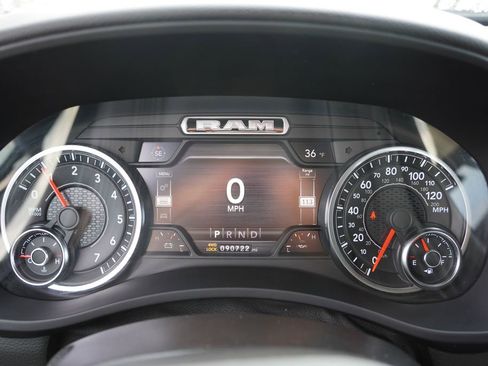 Certified 2019 RAM 3500 Big Horn image 32