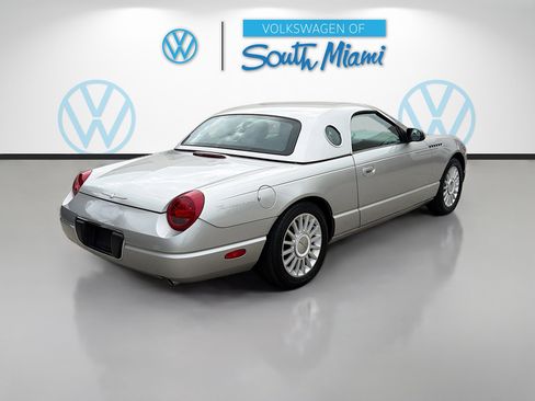 Used 2004 Ford Thunderbird image 7