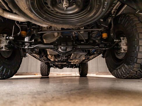 Used 2022 Jeep Gladiator Overland image 15