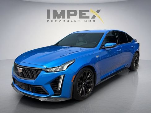 Used 2024 Cadillac CT5 V Blackwing w/ Carbon Fiber Package 2 RWD image 1