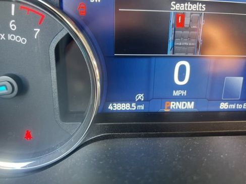 Used 2024 Ford Expedition Max XLT AWD/4WD image 9