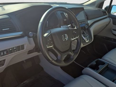 Used 2022 Honda Odyssey EX-L image 18