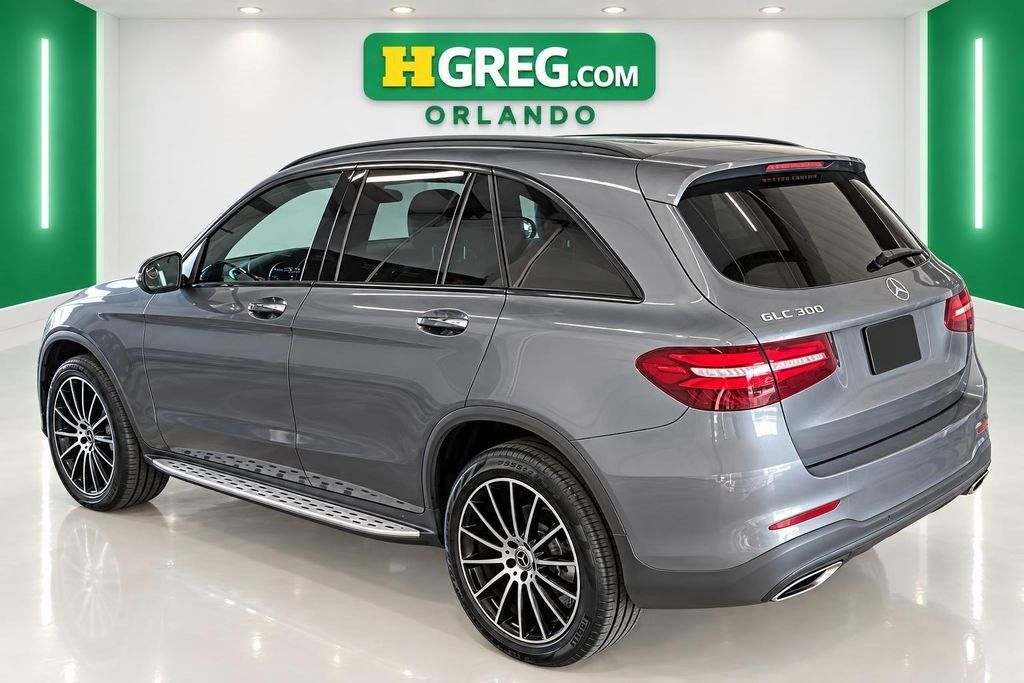 Used 2019 Mercedes-Benz GLC 300 image 2