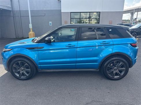 Used 2018 Land Rover Range Rover Evoque Landmark Edition image 2