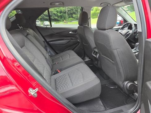 Used 2019 Chevrolet Equinox LT w/ Driver Convenience Package FWD image 19