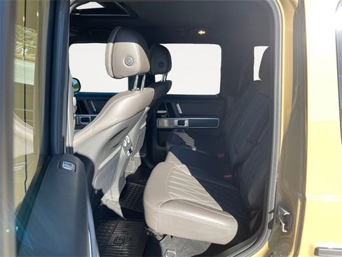 Used 2022 Mercedes-Benz G 550 image 13