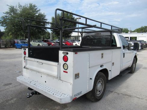 Used 2016 Ford F250 XL RWD image 4