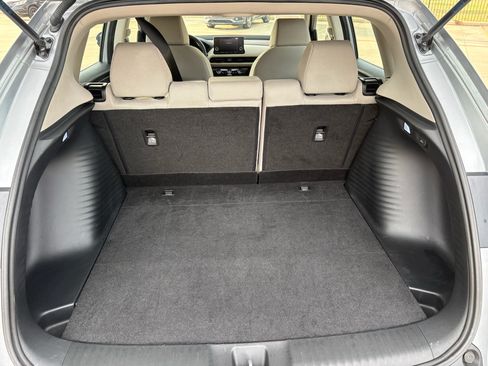 Certified 2025 Honda HR-V LX image 24