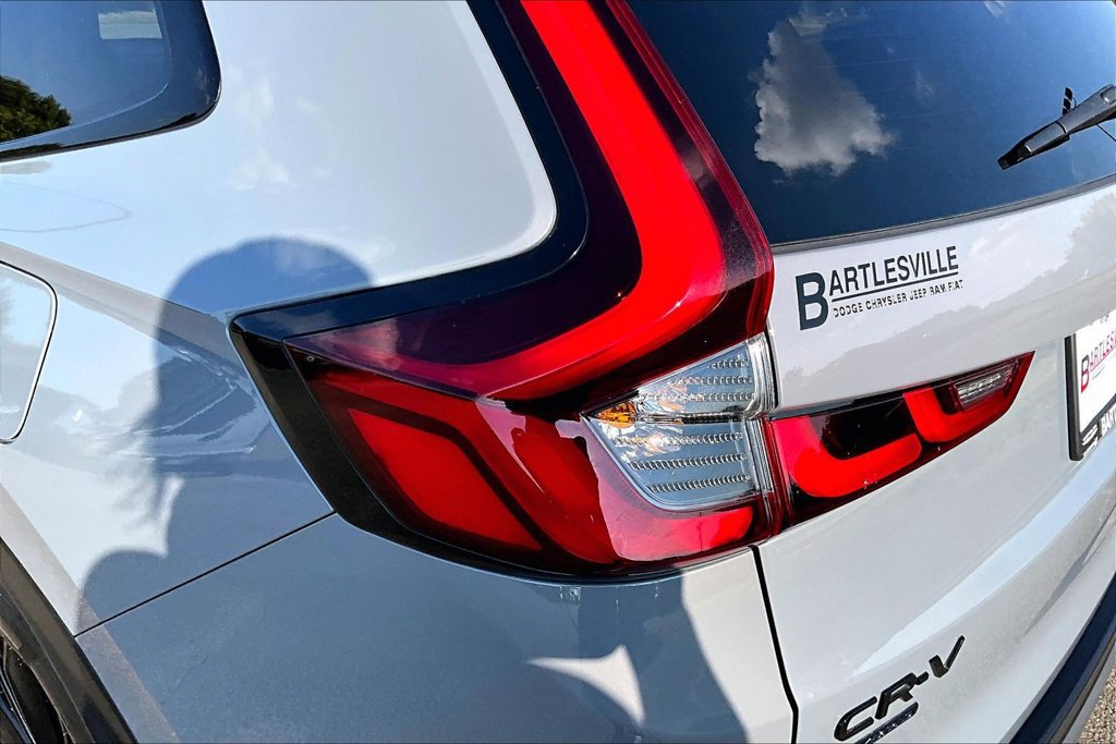 Used 2026 Honda CR-V Sport Touring image 29