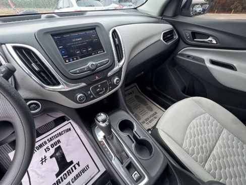 Used 2021 Chevrolet Equinox LT image 15