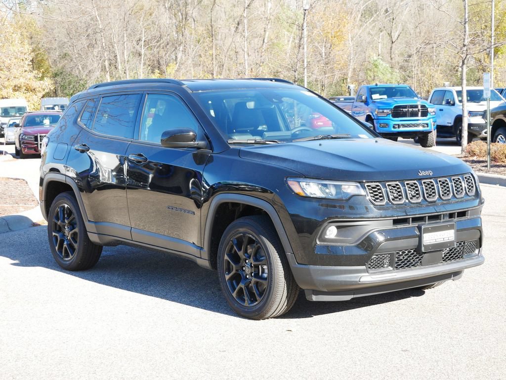 New 2026 Jeep Compass Latitude AWD/4WD image 2