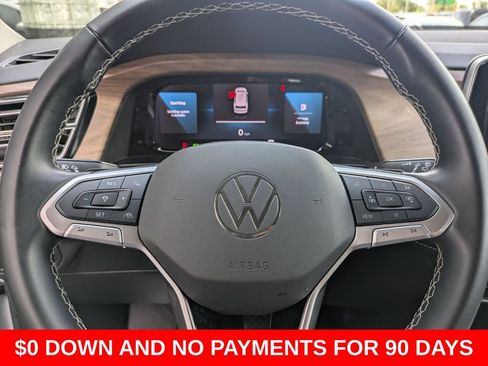 Used 2025 Volkswagen Atlas SE FWD image 23