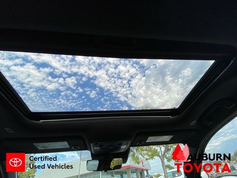 Certified 2026 Toyota Tacoma TRD Off-Road w/ TRD Off Road Premium Package AWD/4WD image 31