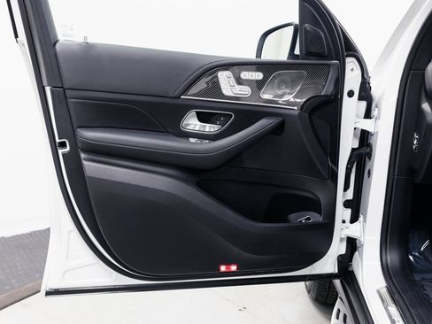 Used 2025 Mercedes-Benz GLE 63 AMG S image 5