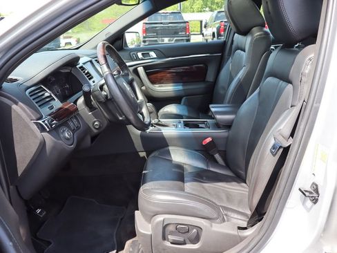 Used 2012 Lincoln MKS AWD image 4
