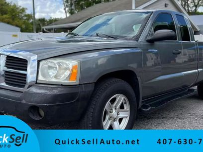 Used 2006 Dodge Dakota SLT