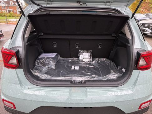 New 2026 Hyundai Venue SEL image 16