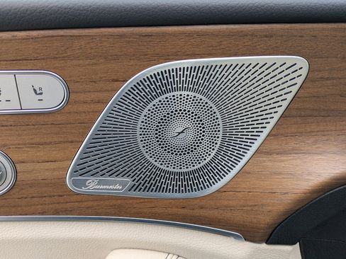 Used 2021 Mercedes-Benz GLS 580 4MATIC image 20