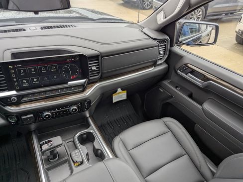 New 2026 GMC Sierra 1500 Elevation w/ Elevation Premium Package image 21