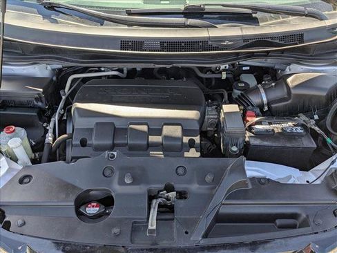 Used 2016 Honda Odyssey LX image 22