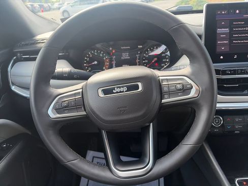 Used 2024 Jeep Compass Limited AWD/4WD image 15