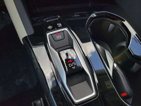 New 2026 Audi Q5 Premium image 27