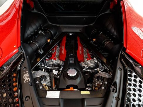 Used 2021 Ferrari SF90 Stradale image 35