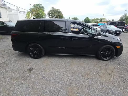Used 2024 Honda Odyssey Sport image 5