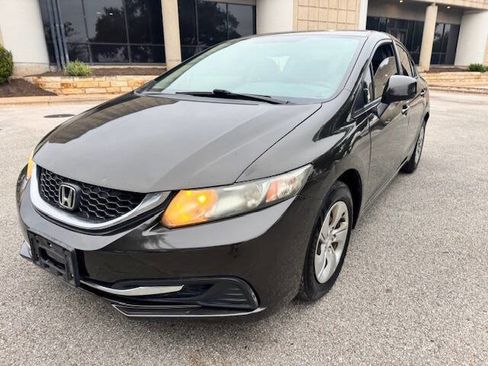 Used 2013 Honda Civic LX image 3