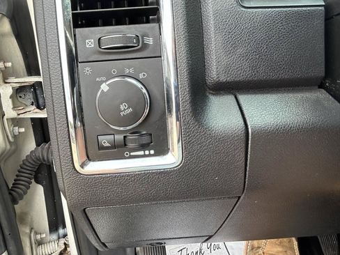 Used 2017 RAM 1500 Laramie AWD/4WD image 25
