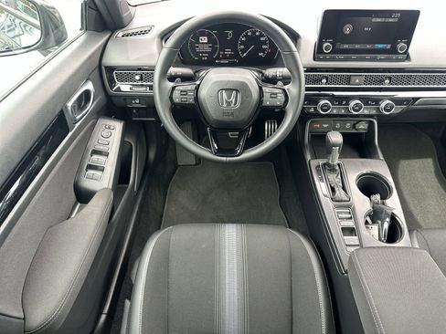 Used 2025 Honda Civic Sport Touring image 17