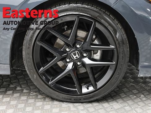 Used 2025 Honda Civic Sport image 30